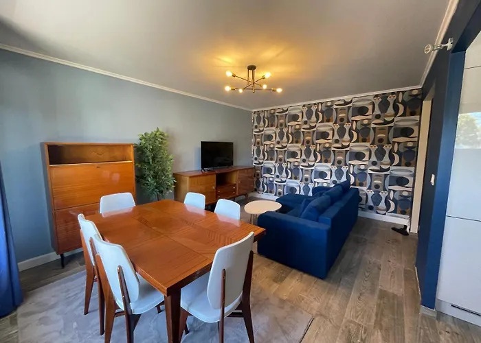 Charming And Cosy Apartment Near Paris